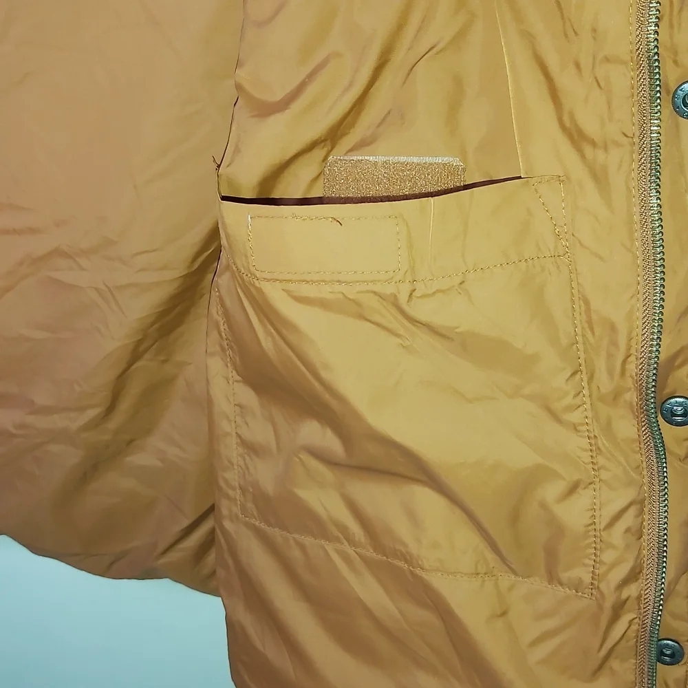 💢HOST PICK💢Banana Republic Quilted Vest - Picture 7 of 15